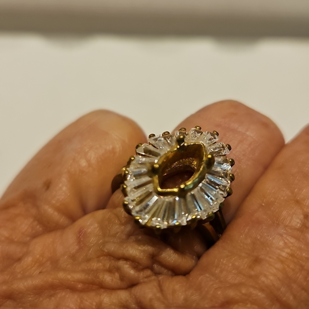 4 Goldtone & Rhinestone 6.5 Women's Prong Ring Setting - Picture 10 of 11